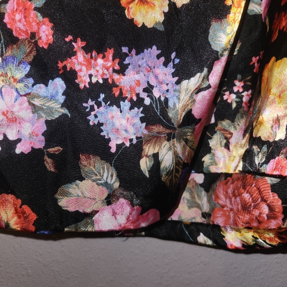Torrid Floral Skirt - Picture 4 of 6